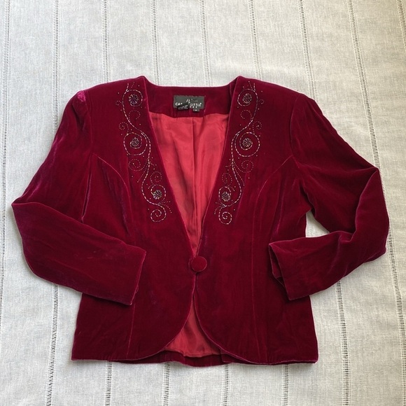 Carole Little Petites velvet jacket with beaded detailing. - Picture 8 of 14
